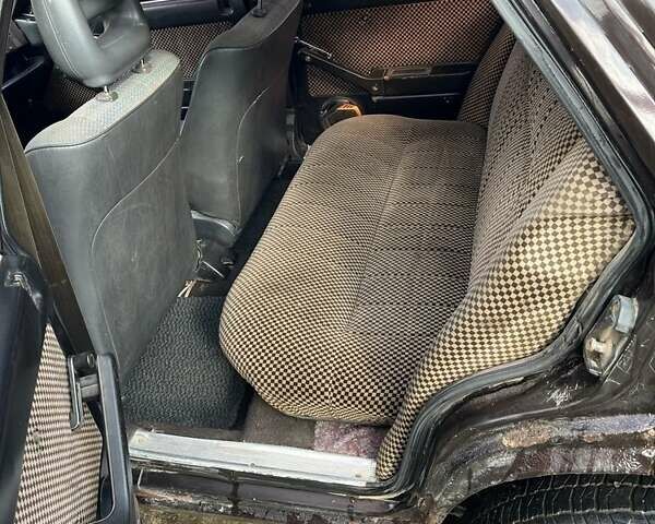 Коричневый Лянча Дельта, объемом двигателя 1.3 л и пробегом 290 тыс. км за 600 $, фото 3 на Automoto.ua