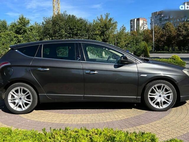 Лянча Дельта, объемом двигателя 1.6 л и пробегом 254 тыс. км за 7400 $, фото 7 на Automoto.ua