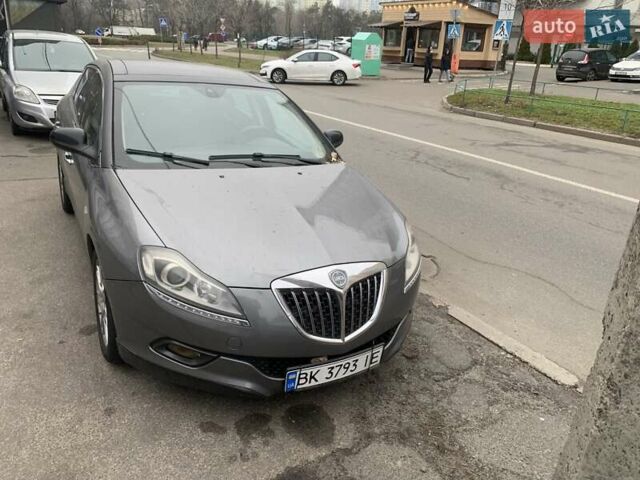 Серый Лянча Дельта, объемом двигателя 1.6 л и пробегом 274 тыс. км за 6500 $, фото 7 на Automoto.ua