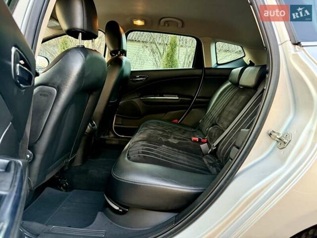 Серый Лянча Дельта, объемом двигателя 1.6 л и пробегом 265 тыс. км за 5700 $, фото 44 на Automoto.ua