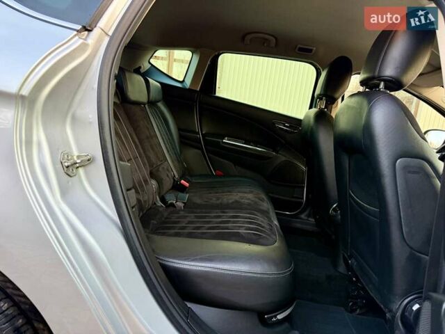 Серый Лянча Дельта, объемом двигателя 1.6 л и пробегом 265 тыс. км за 5700 $, фото 37 на Automoto.ua