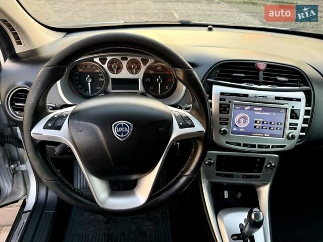 Серый Лянча Дельта, объемом двигателя 1.6 л и пробегом 265 тыс. км за 5700 $, фото 19 на Automoto.ua