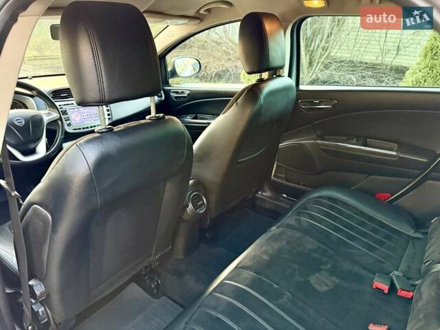 Серый Лянча Дельта, объемом двигателя 1.6 л и пробегом 265 тыс. км за 5700 $, фото 46 на Automoto.ua