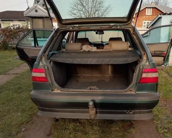 Зелений Лянча Delta, об'ємом двигуна 1.6 л та пробігом 200 тис. км за 1600 $, фото 1 на Automoto.ua