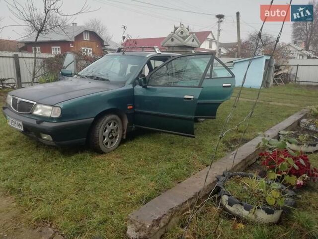 Зелений Лянча Delta, об'ємом двигуна 1.6 л та пробігом 200 тис. км за 1600 $, фото 6 на Automoto.ua