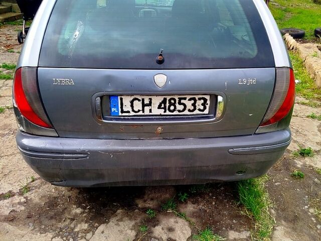 Лянча Либра, объемом двигателя 1.9 л и пробегом 200 тыс. км за 1000 $, фото 3 на Automoto.ua