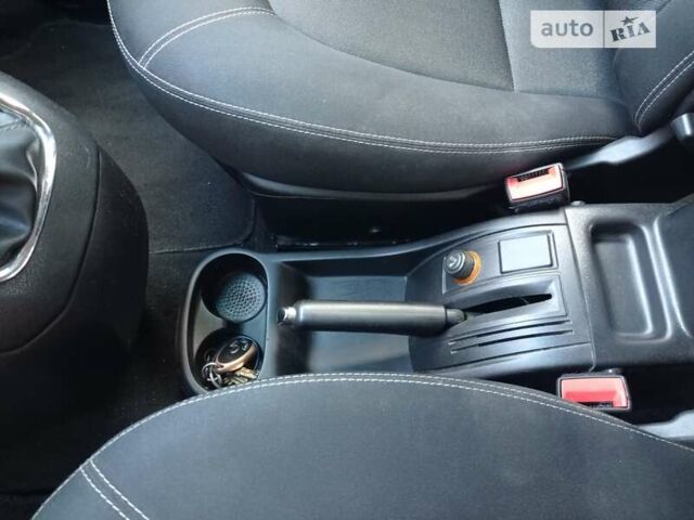 Чорний Лянча Musa, об'ємом двигуна 1.25 л та пробігом 175 тис. км за 4999 $, фото 52 на Automoto.ua