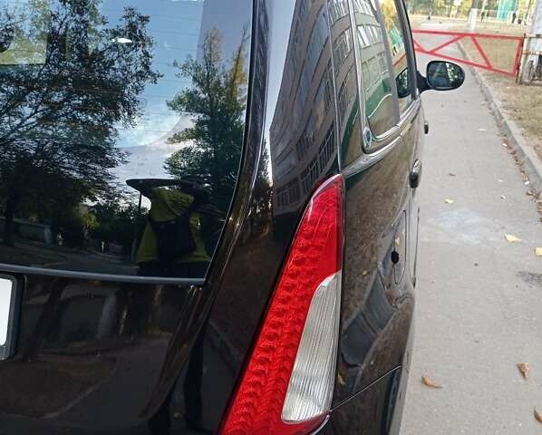 Чорний Лянча Musa, об'ємом двигуна 1.25 л та пробігом 175 тис. км за 4999 $, фото 14 на Automoto.ua