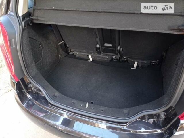 Чорний Лянча Musa, об'ємом двигуна 1.25 л та пробігом 175 тис. км за 4999 $, фото 57 на Automoto.ua