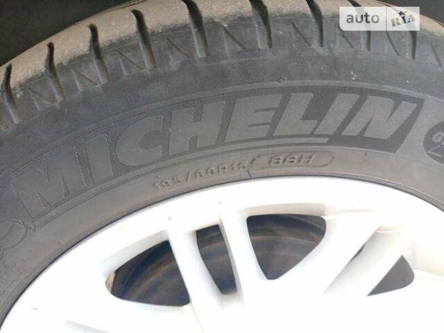 Чорний Лянча Musa, об'ємом двигуна 1.25 л та пробігом 175 тис. км за 4999 $, фото 12 на Automoto.ua