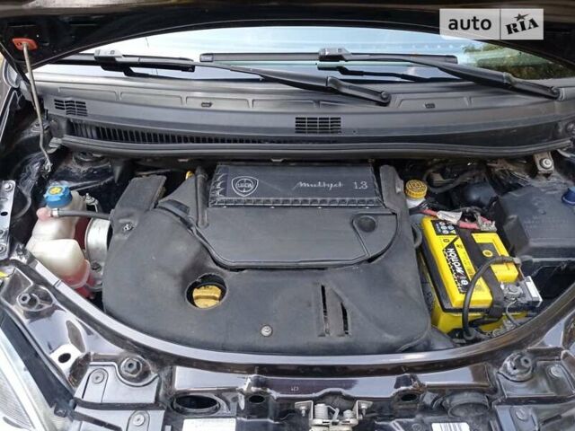 Чорний Лянча Musa, об'ємом двигуна 1.25 л та пробігом 175 тис. км за 4999 $, фото 25 на Automoto.ua