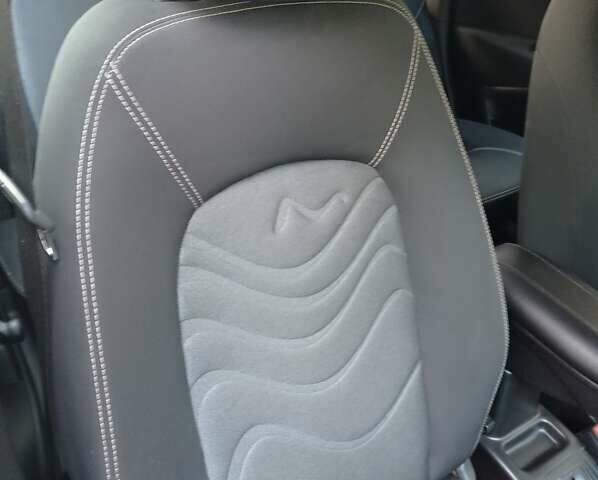 Чорний Лянча Musa, об'ємом двигуна 1.25 л та пробігом 175 тис. км за 4999 $, фото 41 на Automoto.ua