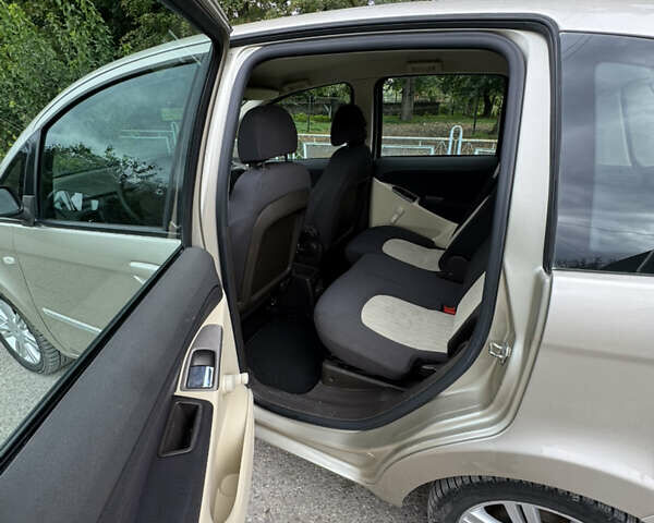 Лянча Муса, объемом двигателя 1.4 л и пробегом 280 тыс. км за 3000 $, фото 14 на Automoto.ua