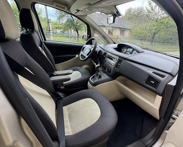 Лянча Musa, об'ємом двигуна 1.4 л та пробігом 280 тис. км за 3500 $, фото 10 на Automoto.ua