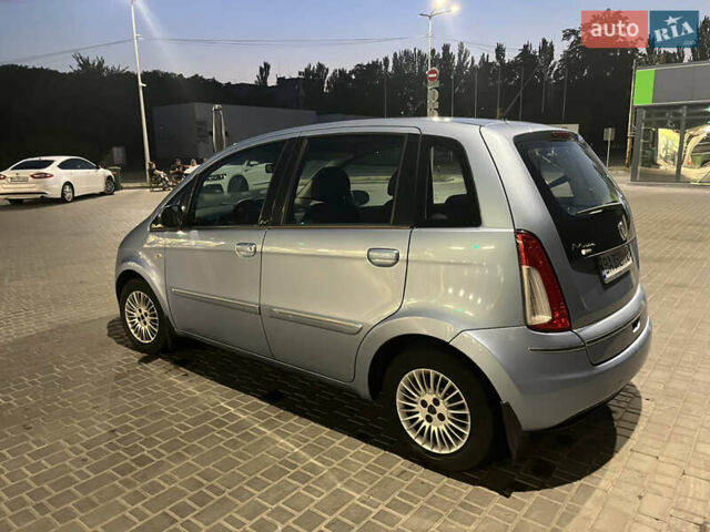 Синій Лянча Musa, об'ємом двигуна 1.37 л та пробігом 193 тис. км за 3500 $, фото 2 на Automoto.ua