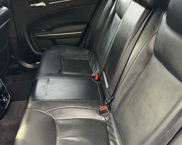 Чорний Лянча Thema, об'ємом двигуна 2.99 л та пробігом 280 тис. км за 13000 $, фото 16 на Automoto.ua