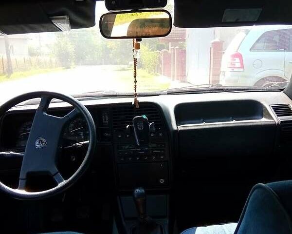 Лянча Тема, объемом двигателя 2 л и пробегом 248 тыс. км за 700 $, фото 8 на Automoto.ua