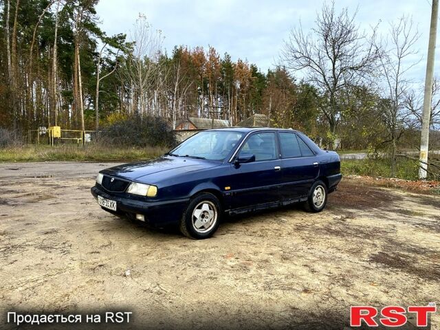 Лянча Тема, объемом двигателя 1.6 л и пробегом 0 тыс. км за 800 $, фото 6 на Automoto.ua