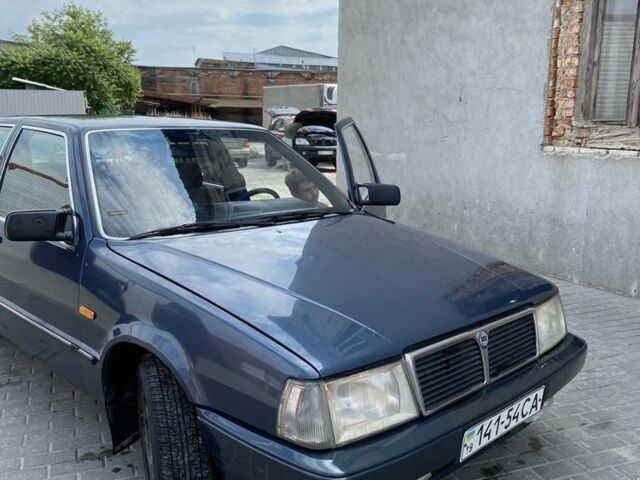 Сірий Лянча Thema, об'ємом двигуна 2 л та пробігом 250 тис. км за 1500 $, фото 5 на Automoto.ua