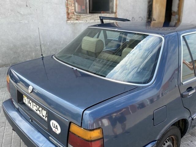 Сірий Лянча Thema, об'ємом двигуна 2 л та пробігом 250 тис. км за 1500 $, фото 4 на Automoto.ua