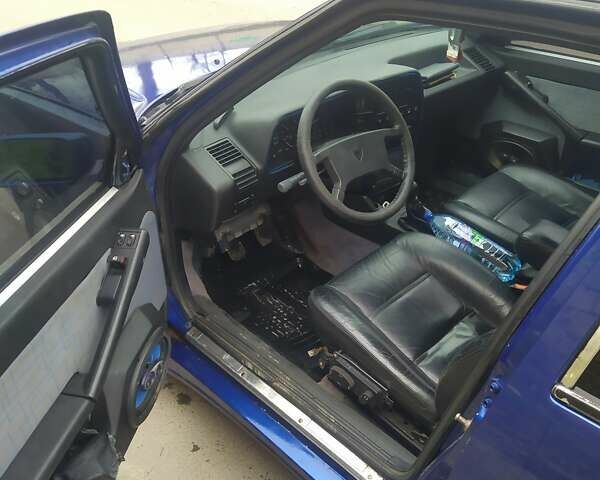 Синій Лянча Thema, об'ємом двигуна 2.5 л та пробігом 228 тис. км за 750 $, фото 7 на Automoto.ua