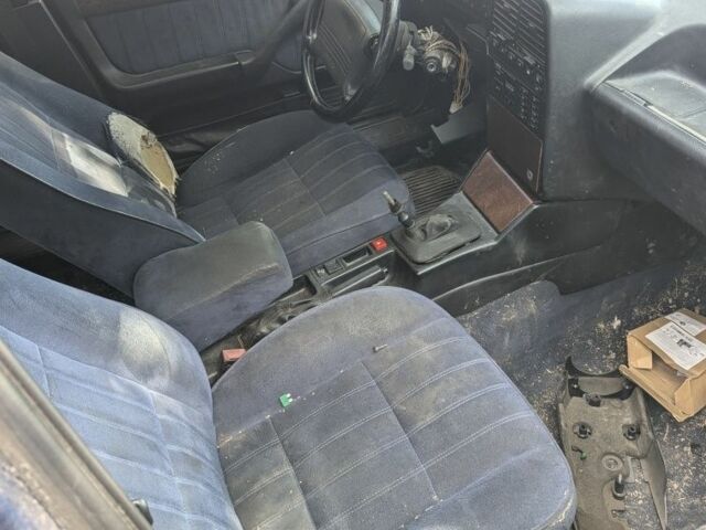 Лянча Тема 1994 в Ровно на Automoto.ua Синий Лянча Тема, объемом двигателя 0 л и пробегом 231 тыс. км за 450 $, фото 6 на Automoto.ua