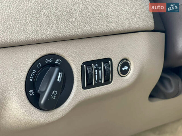 Синий Лянча Тема, объемом двигателя 3 л и пробегом 159 тыс. км за 6800 $, фото 19 на Automoto.ua