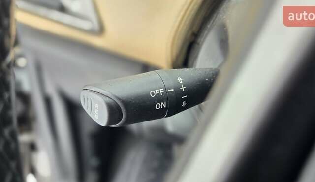 Коричневий Лянча Іпсілон, об'ємом двигуна 0.88 л та пробігом 224 тис. км за 3700 $, фото 2 на Automoto.ua