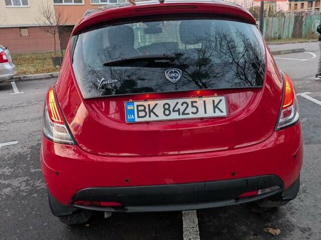 Червоний Лянча Іпсілон, об'ємом двигуна 0.88 л та пробігом 71 тис. км за 4950 $, фото 8 на Automoto.ua