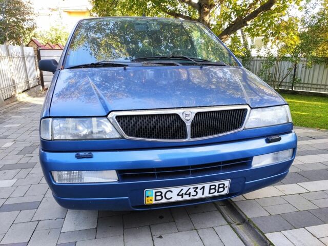 Синій Лянча Zeta, об'ємом двигуна 1.9 л та пробігом 250 тис. км за 3200 $, фото 1 на Automoto.ua