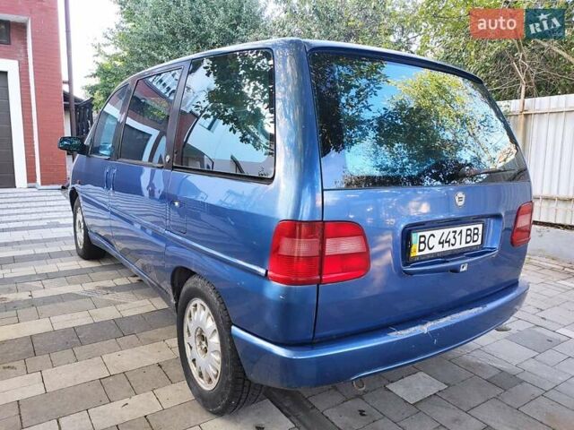 Синій Лянча Zeta, об'ємом двигуна 1.9 л та пробігом 250 тис. км за 3200 $, фото 8 на Automoto.ua