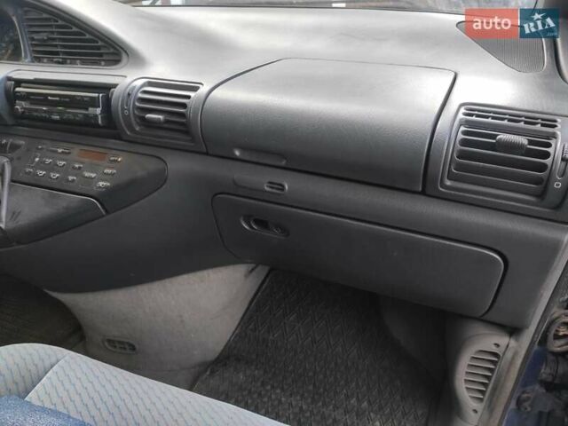 Синій Лянча Zeta, об'ємом двигуна 1.9 л та пробігом 250 тис. км за 3200 $, фото 12 на Automoto.ua