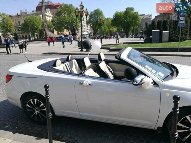 Белый Лянча Flavia, объемом двигателя 2.4 л и пробегом 68 тыс. км за 12300 $, фото 1 на Automoto.ua