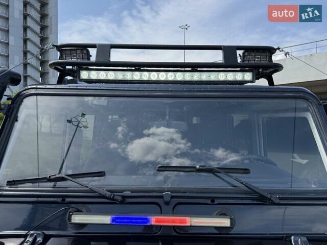 Белый Ленд Ровер Дефендер, объемом двигателя 2.4 л и пробегом 90 тыс. км за 23999 $, фото 34 на Automoto.ua