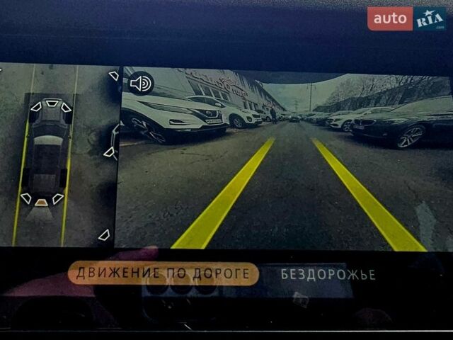 Белый Ленд Ровер Дефендер, объемом двигателя 2 л и пробегом 22 тыс. км за 57777 $, фото 44 на Automoto.ua