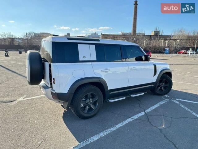 Белый Ленд Ровер Дефендер, объемом двигателя 2 л и пробегом 23 тыс. км за 59999 $, фото 5 на Automoto.ua