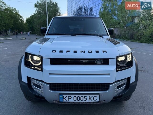 Белый Ленд Ровер Дефендер, объемом двигателя 3 л и пробегом 143 тыс. км за 59999 $, фото 26 на Automoto.ua