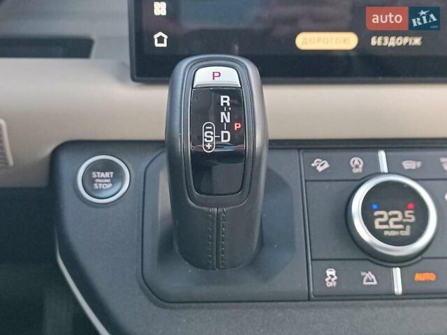 Белый Ленд Ровер Дефендер, объемом двигателя 2 л и пробегом 96 тыс. км за 58650 $, фото 27 на Automoto.ua