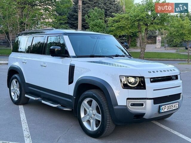 Белый Ленд Ровер Дефендер, объемом двигателя 3 л и пробегом 143 тыс. км за 60500 $, фото 6 на Automoto.ua