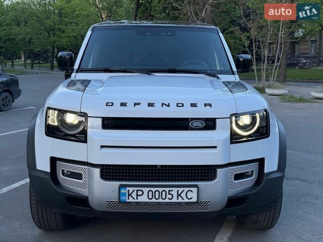 Белый Ленд Ровер Дефендер, объемом двигателя 3 л и пробегом 143 тыс. км за 59999 $, фото 25 на Automoto.ua