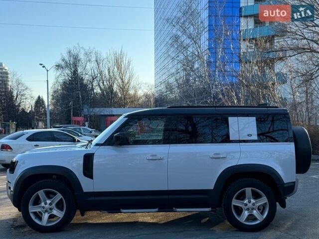 Белый Ленд Ровер Дефендер, объемом двигателя 3 л и пробегом 143 тыс. км за 62000 $, фото 8 на Automoto.ua