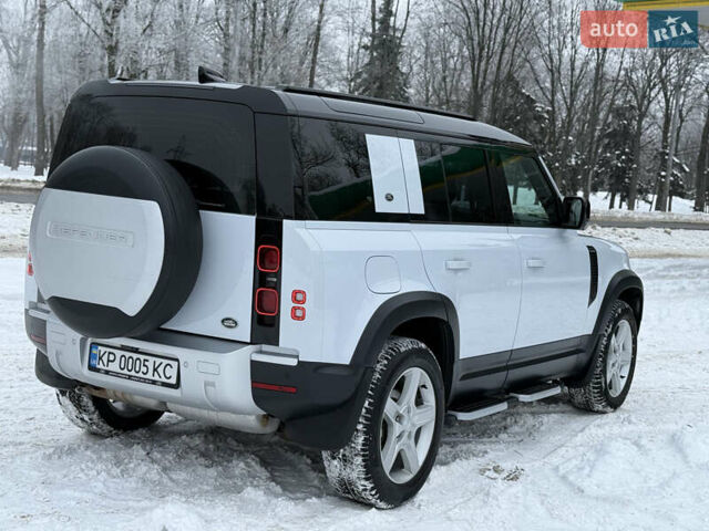 Белый Ленд Ровер Дефендер, объемом двигателя 3 л и пробегом 143 тыс. км за 64200 $, фото 19 на Automoto.ua