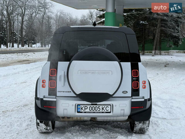 Белый Ленд Ровер Дефендер, объемом двигателя 3 л и пробегом 143 тыс. км за 64200 $, фото 9 на Automoto.ua