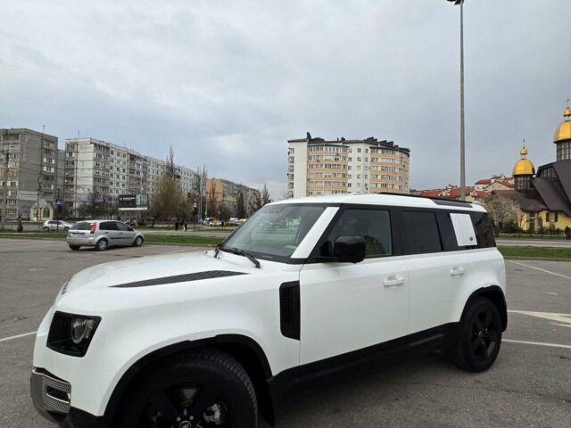 Білий Ленд Ровер Дефендер, об'ємом двигуна 3 л та пробігом 55 тис. км за 77111 $, фото 2 на Automoto.ua