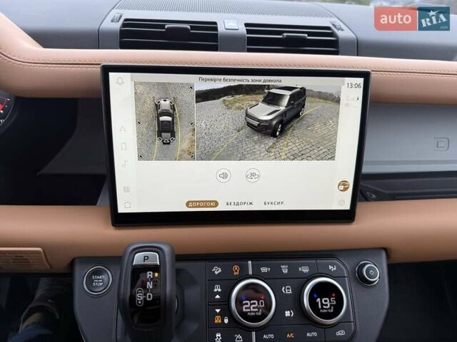 Білий Ленд Ровер Дефендер, об'ємом двигуна 3 л та пробігом 33 тис. км за 89000 $, фото 41 на Automoto.ua