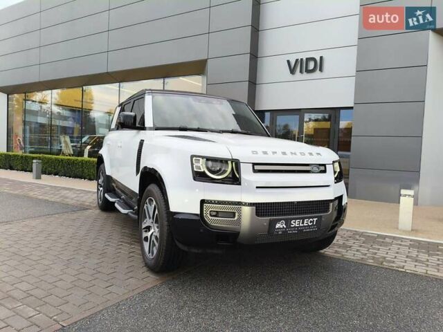 Ленд Ровер Дефендер 2023 у Києві на Automoto.ua Білий Ленд Ровер Дефендер, об'ємом двигуна 3 л та пробігом 29 тис. км за 87715 $, фото 10 на Automoto.ua