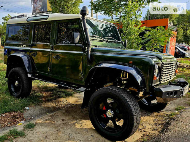 Чорний Ленд Ровер Дефендер, об'ємом двигуна 2.5 л та пробігом 231 тис. км за 56000 $, фото 13 на Automoto.ua