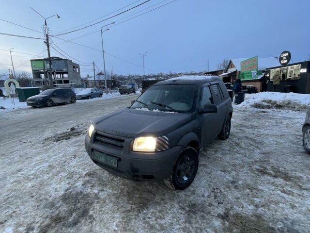 Чорний Ленд Ровер Дефендер, об'ємом двигуна 2 л та пробігом 3 тис. км за 2000 $, фото 2 на Automoto.ua