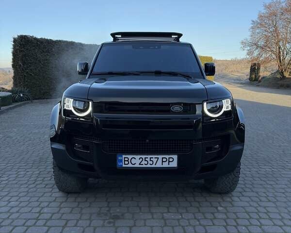 Черный Ленд Ровер Дефендер, объемом двигателя 3 л и пробегом 102 тыс. км за 88500 $, фото 4 на Automoto.ua