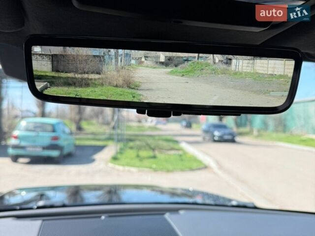 Чорний Ленд Ровер Дефендер, об'ємом двигуна 2 л та пробігом 92 тис. км за 54500 $, фото 36 на Automoto.ua